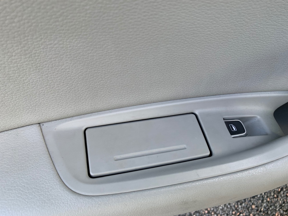 Audi A6 Avant 204 ch | V6 | Radar de stationnement avant arriére | Régulateur vitesse | GPS | Cuir