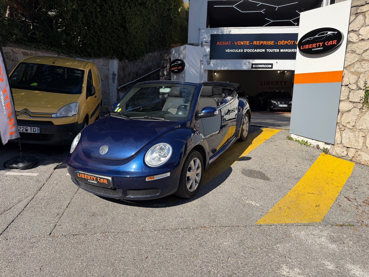Volkswagen NEWBEETLE Cabriolet 1.6 102 CV Phase 3 / 1er Main / Clim / Jantes / KM Réel
