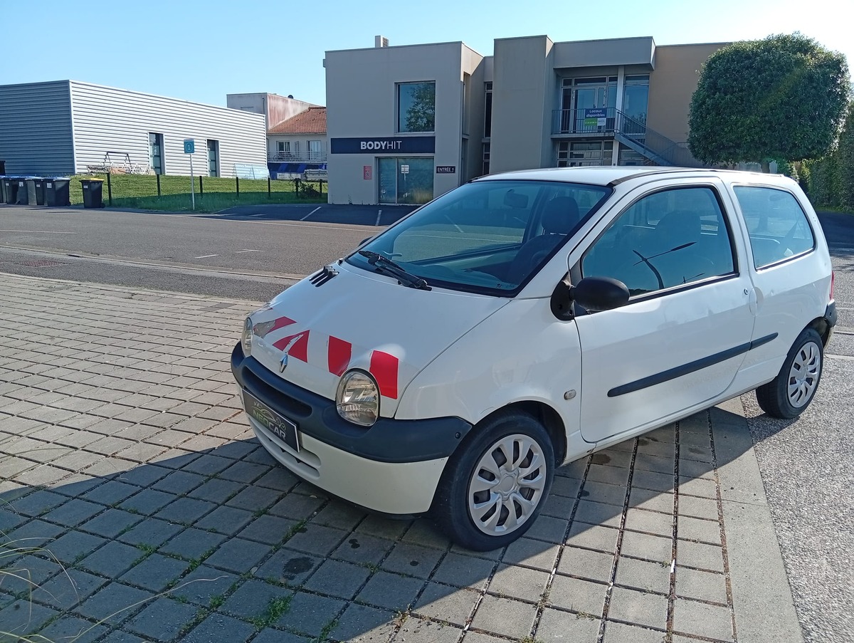 RENAULT Twingo Authentique Essence / GPL