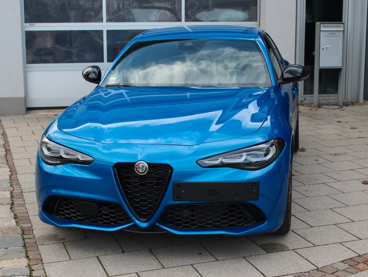Alfa Romeo Giulia 2.0T 280ch Veloce Q4 AT8 Harman-Kardon Bleu Misano Métallisée
