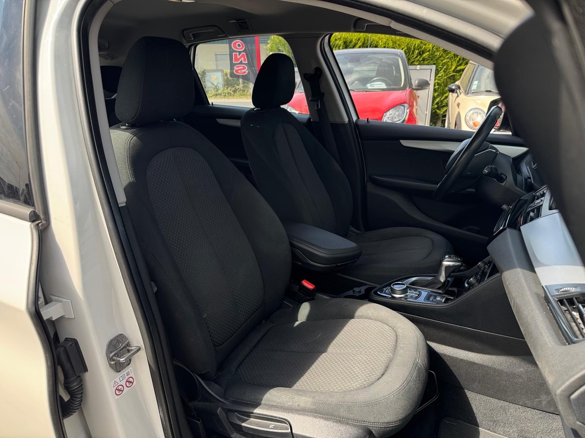 Bmw Série 2 Active tourer 225 xeA Lounge BVA