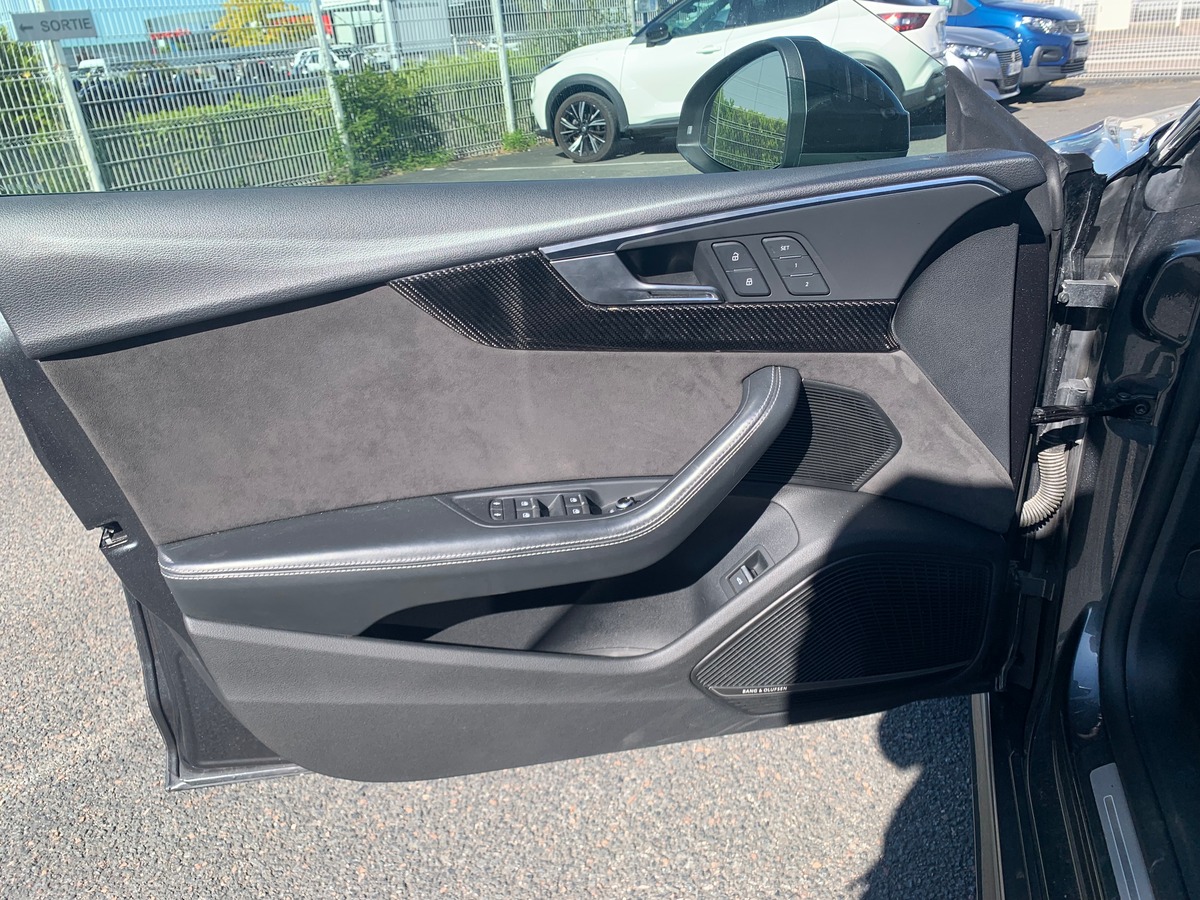 Audi RS5 450 ch | Quattro | Toit ouvrant | Caméra de recul | Affichage tête haute | Apple car Play
