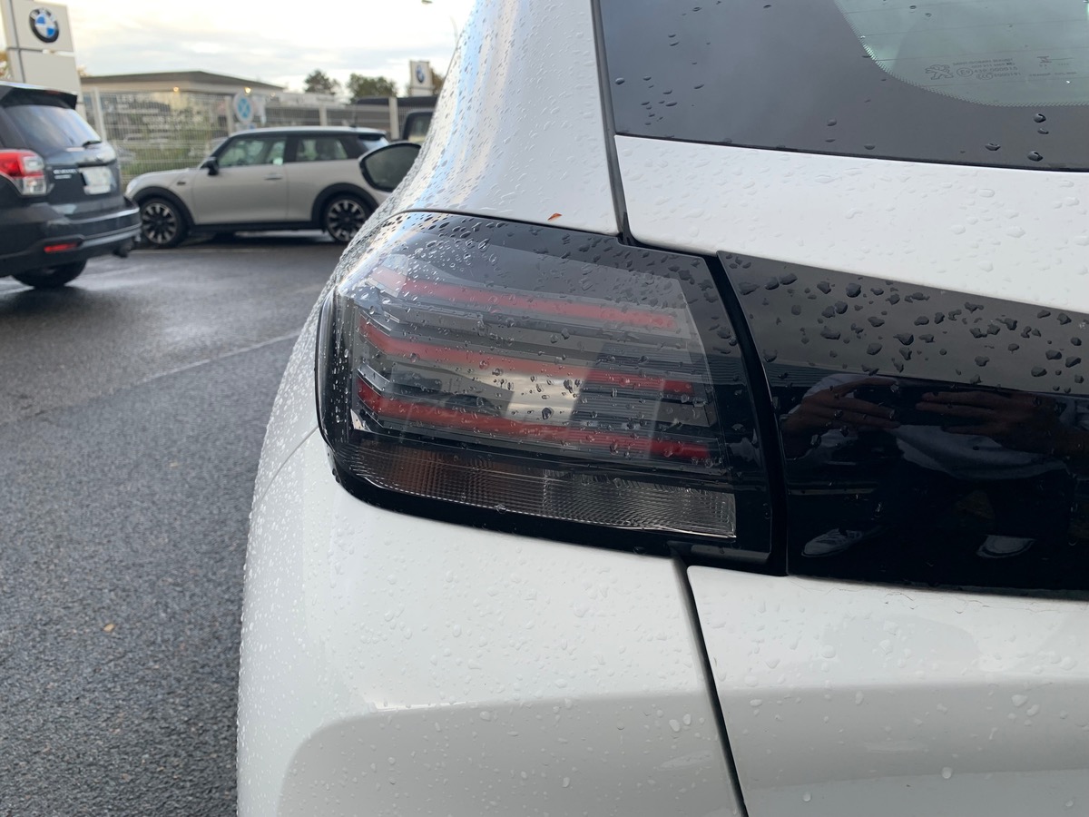 Peugeot 208 100 ch | Active | Aide stationnement arrière | Sièges avant chauffants | Écran tactile