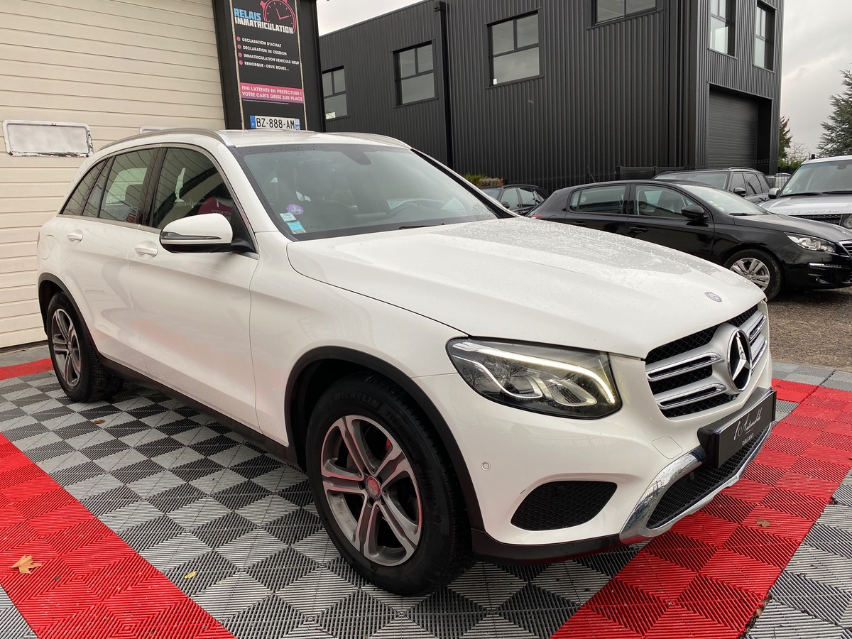 Mercedes-Benz Class GLC 250 EXECUTIVE 4Matic 9G 211CV uu