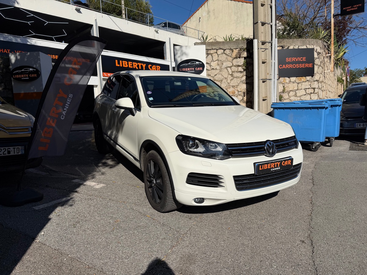 Volkswagen Touareg 3.0 TSI V6 379 CV Hybrid / Jantes Noires / Gps / Carat Edition