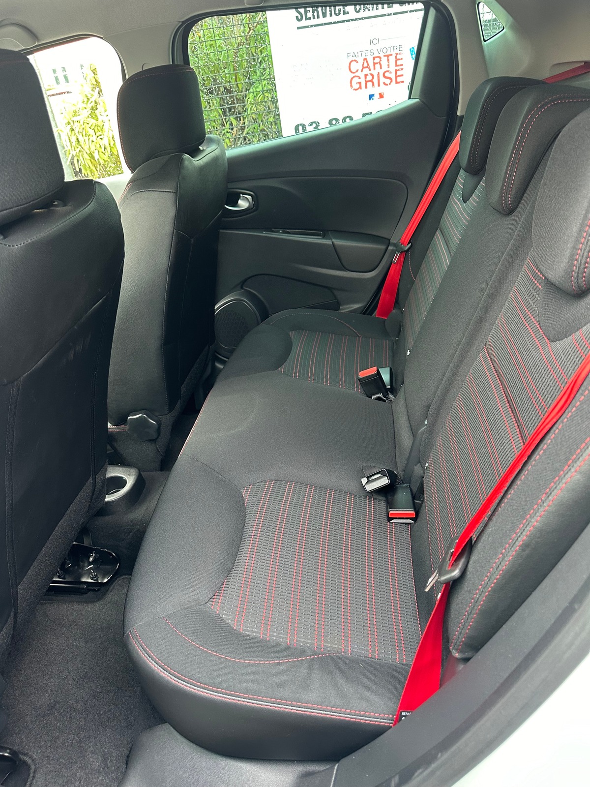 RENAULT Clio RS Trophy 220 ch