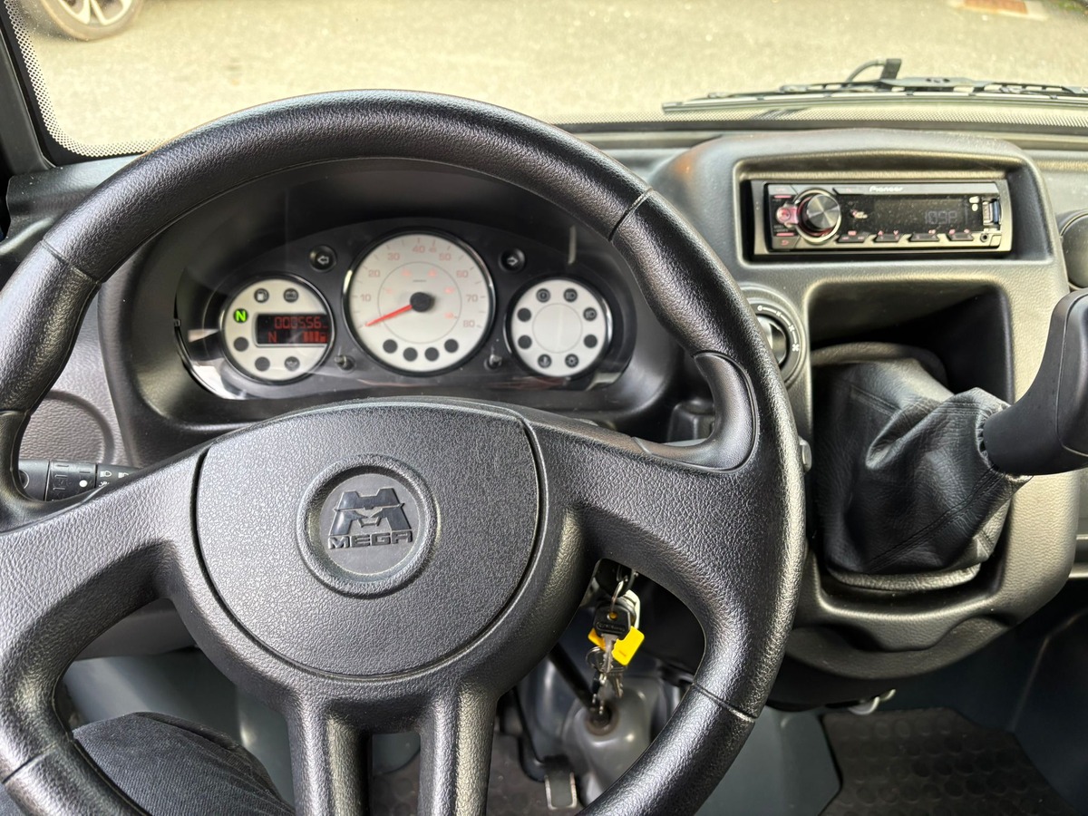 Opel Omega MEGA MULTITRUCK FOODTRUCK 600D - Entretiens à jour