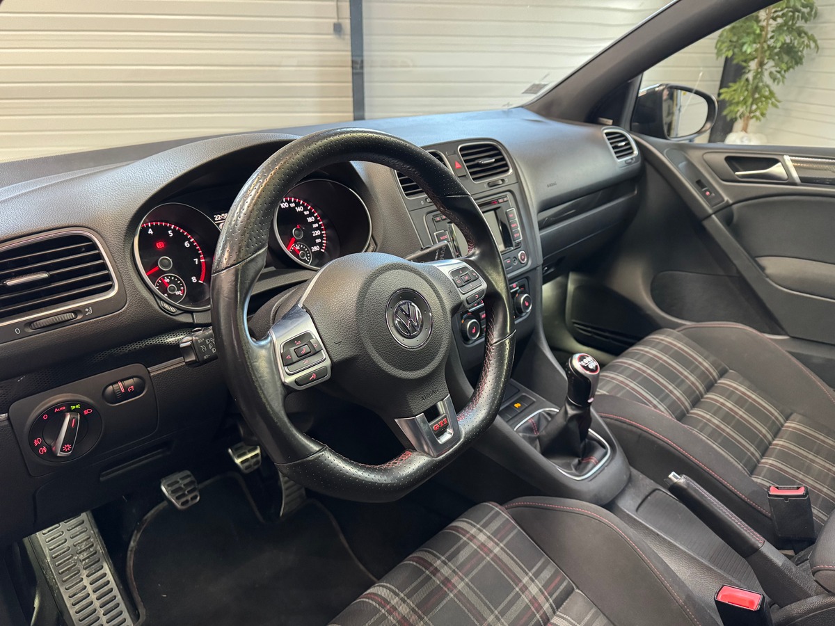 Volkswagen Golf VI GTI 2.0 235 EDITION 35