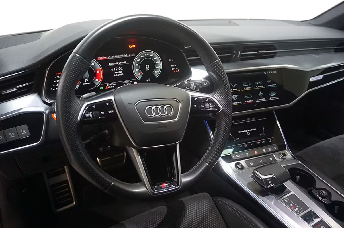 Audi A6 Avant V 40 TDI 204ch S line quattro S tronic 7/Bang&Olufsen/Toit ouvrant/Attelage/Caméra