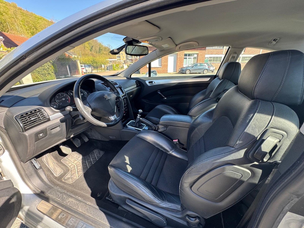 Peugeot 407 Coupe 2.0 HDI 135ch Elixir