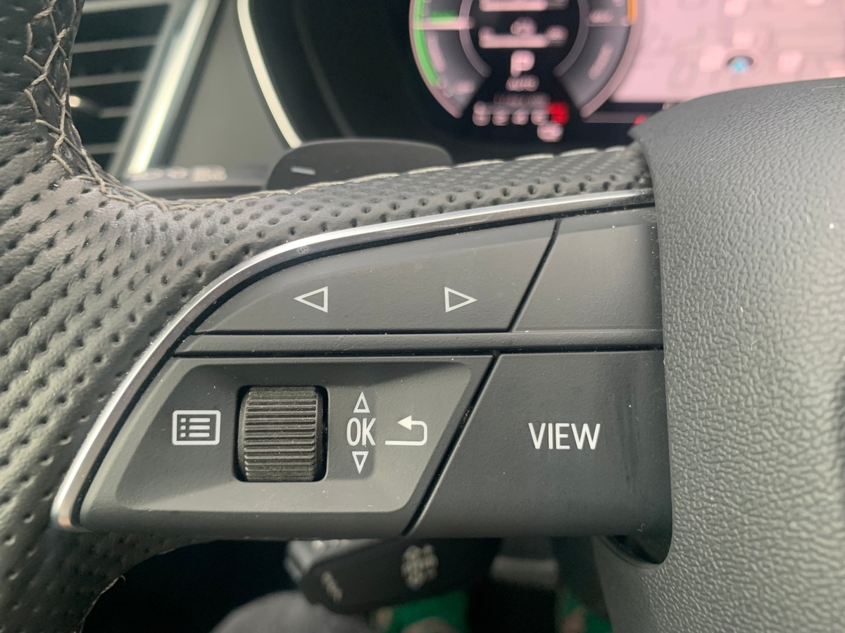 Audi Q5 Sportback 299 S-Line | Quattro | Apple car Play | Siéges chauffants | Caméra | Garantie AUDI