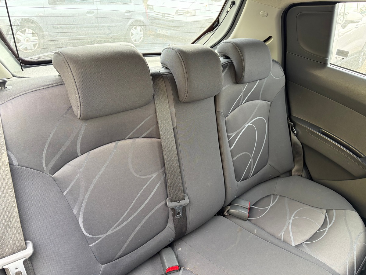 Chevrolet Spark Phase 2 1.0 68 cv IDÉAL JEUNE PERMIS - CLIMATISATION - PRISE USB