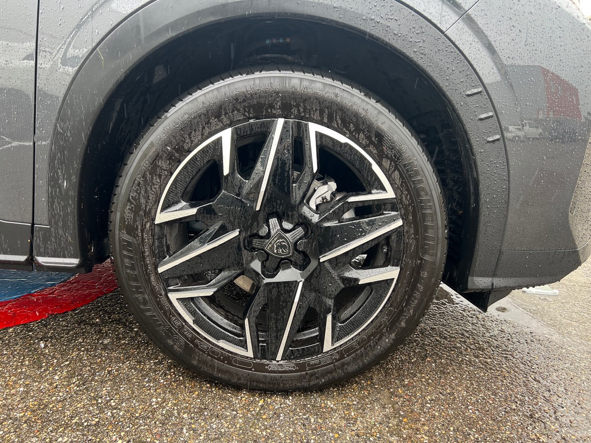 Peugeot 3008 GT HYBRID 136cv, CAMERA DE RECUL, GPS