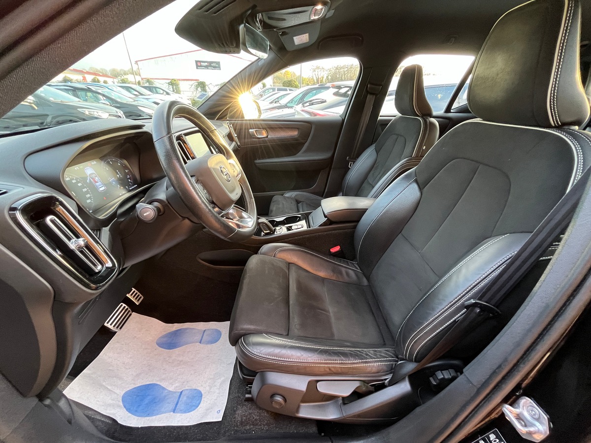 Volvo XC40 D3 2.0 TDi Geartronic8 150 R DESIGN Boîte automatique