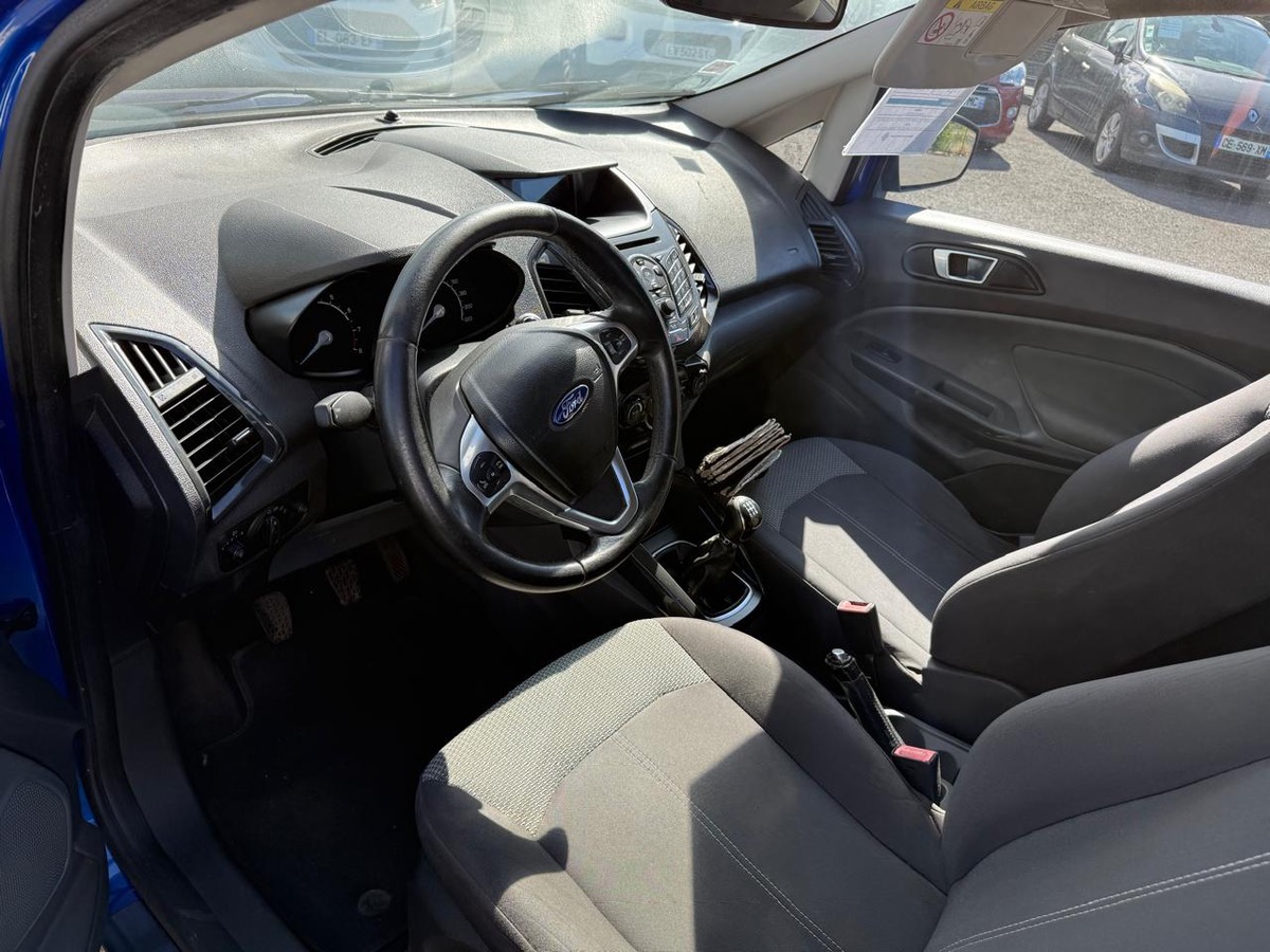 Ford EcoSport VENDU EN ETAT FUITE  MOTEUR  SPORT AUTO X