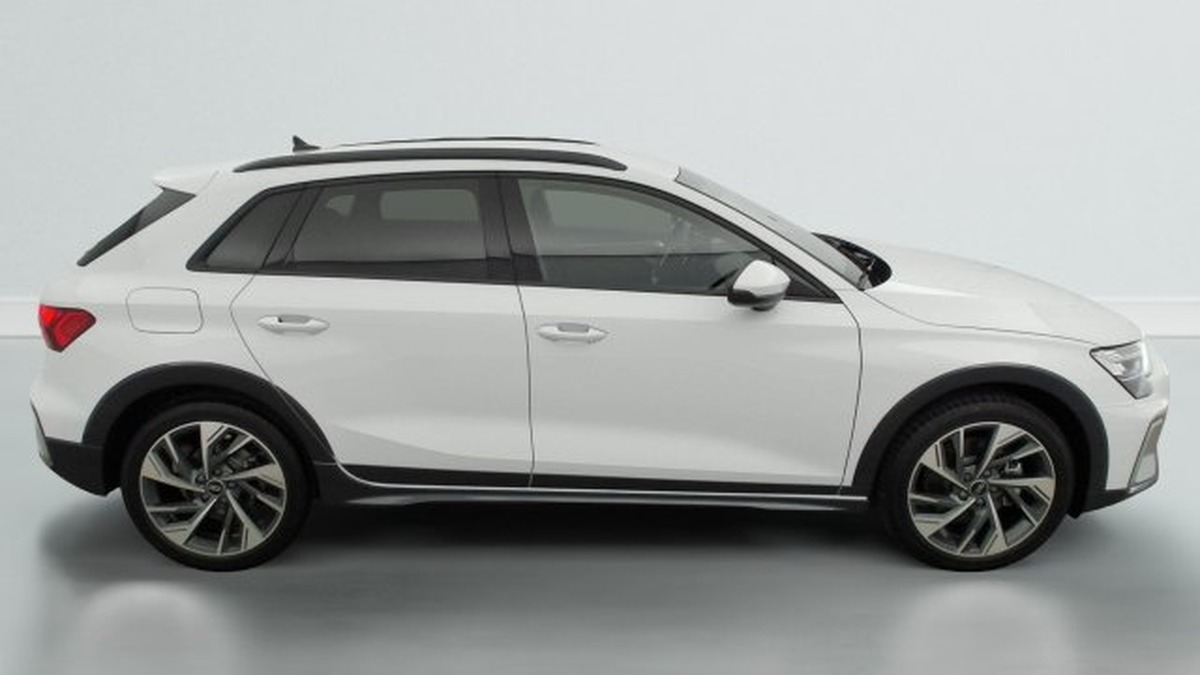 Audi A3 ALLSTREET TFSI e Hybride rechargeable | 204 | S tronic 6 | Design