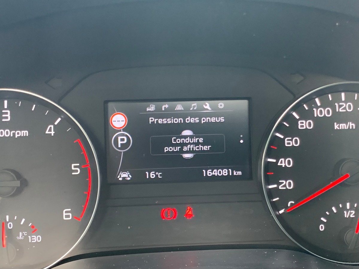 Kia Sportage 141 | GT LINE | Toit ouvrant panoramique | Caméra de recul | GPS | Régulateur vitesse