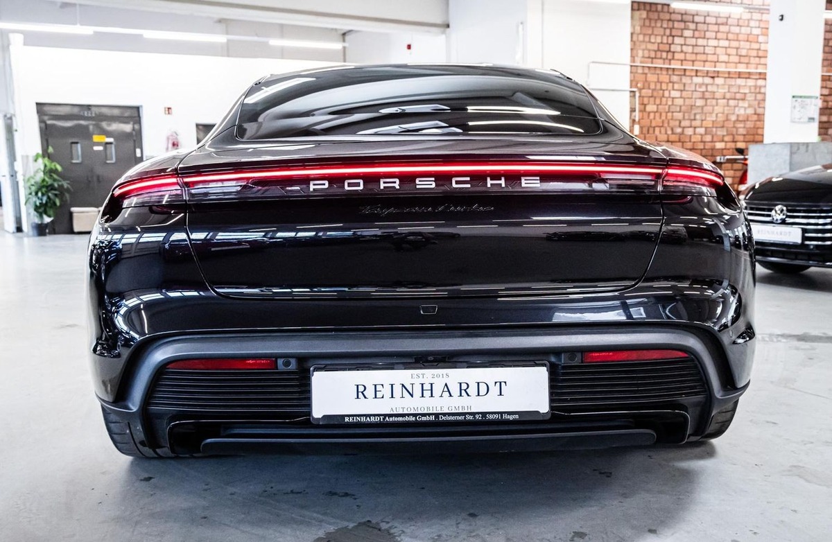 Porsche Taycan 680ch Turbo