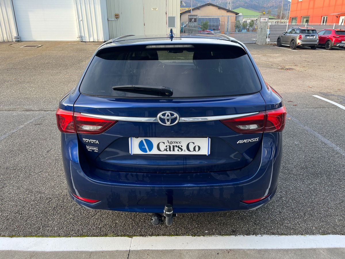 Toyota Avensis SW 2.0 D-4D 143ch, EXECUTIVE, ATTELAGE, RADAR, SIEGES CHAUFFANT, TOIT PANORAMIQUE