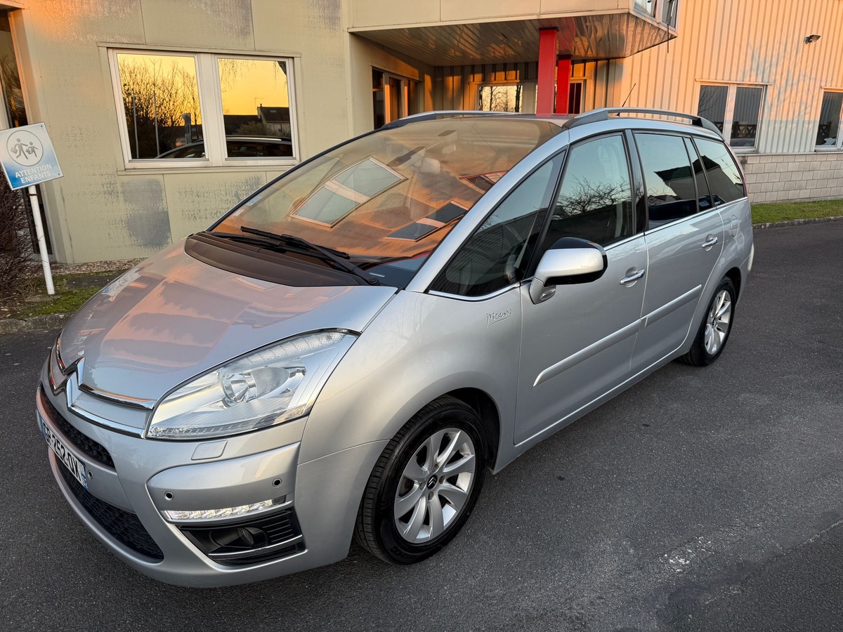 Citroën Grand C4 Picasso 1.6 HDI 115 CH 7 places exclusives crit2 4XCBLeut