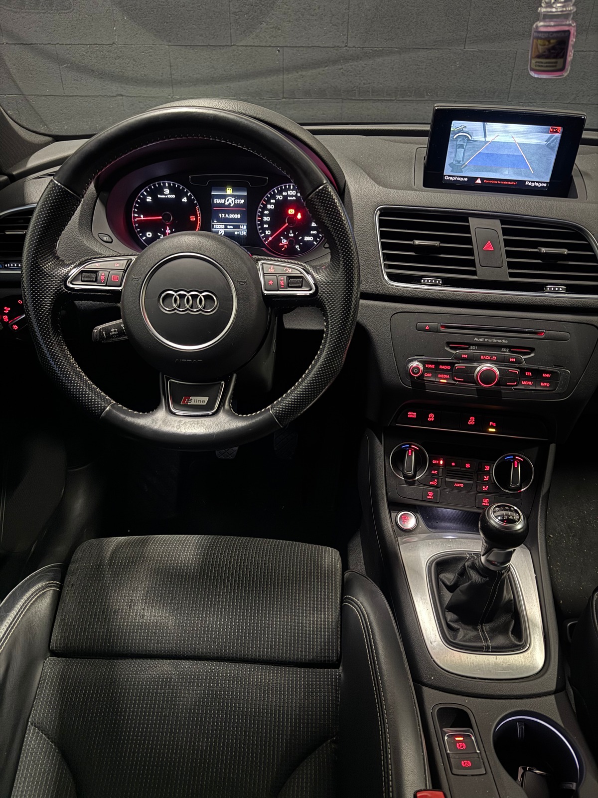 Audi Q3 2.0 TDI 120 MIDNIGHT SERIES SUIVI FULL AUDI