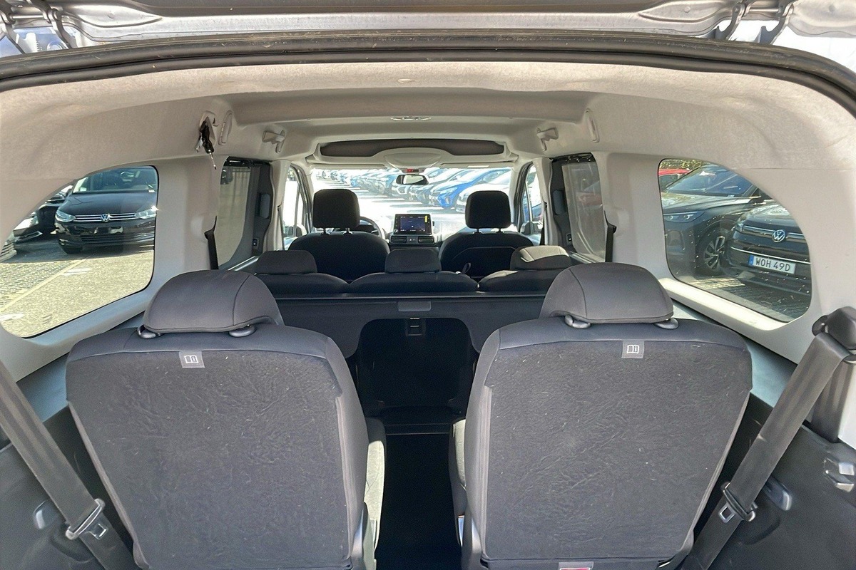 Citroën Berlingo Berlingo Taille XL 7pl BlueHDi 130 S S BVM6 Shine ( CLEES EN MAINS )