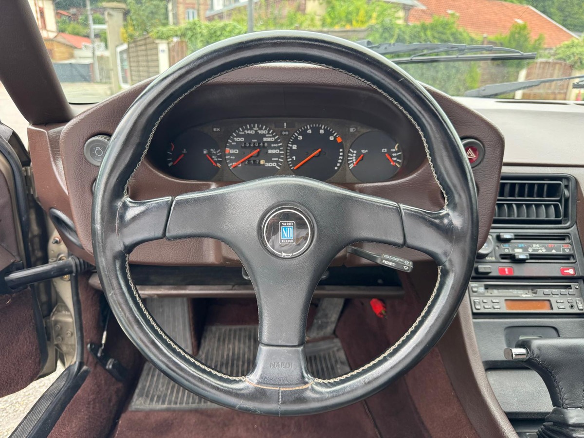 Porsche 928 S3 5.0 32soupapes 288
