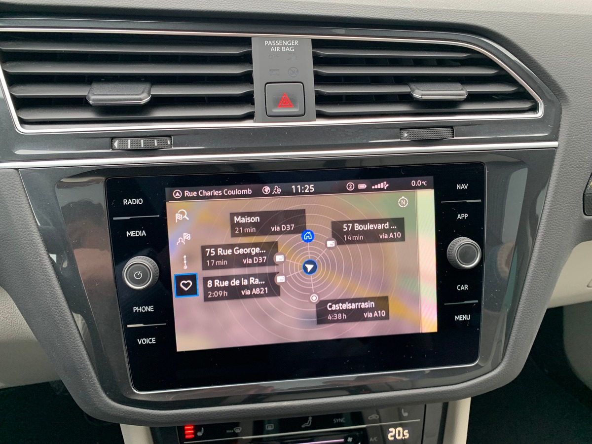 Volkswagen Tiguan 150 | ELEGANCE EXCLUSIVE | Toit ouvrant panoramique | Cuir | Caméra avant arriére