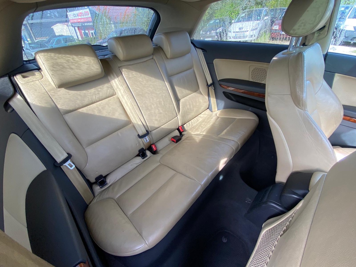 Audi A3 2.0 tdi 170cv SLINE état irréprochable très très propre 