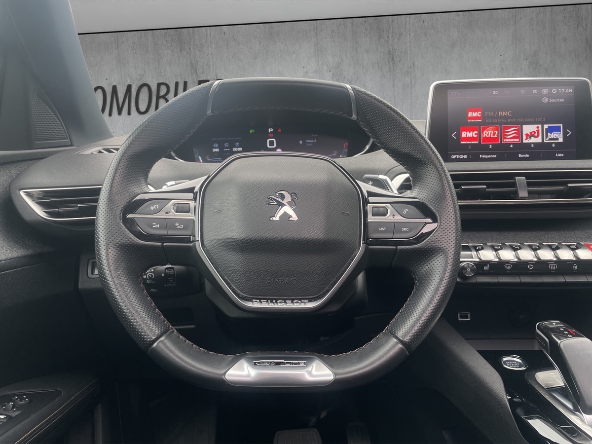 Peugeot 3008 1.5L BLUEHDI 130CV S&S EAT8 - GT LINE - TOIT OUVRANT/SIEGES CHAUFFANTS/CARPLAY