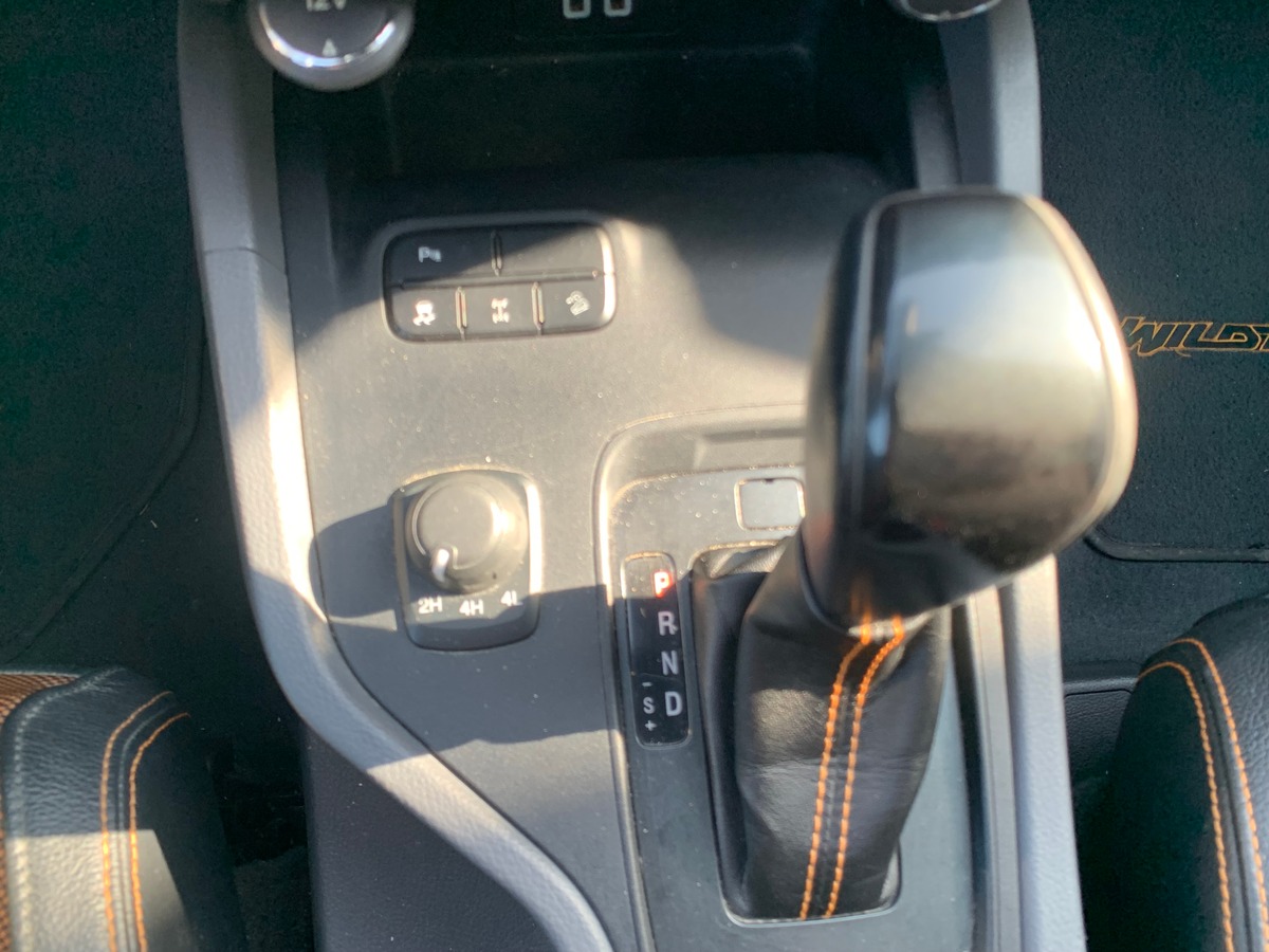 Ford Ranger 200 | 3.2TDCI 4x4 | Wildtrak | 5 Places | Attelage | Caméra recul | GPS | Apple car Play