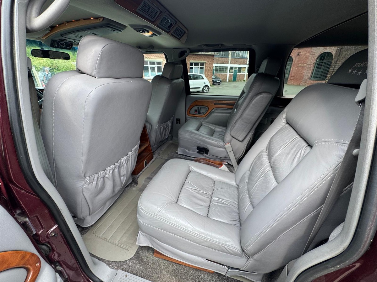 Chevrolet Suburban STARCRAFT 1500 5.7 V8 250cv 7 places