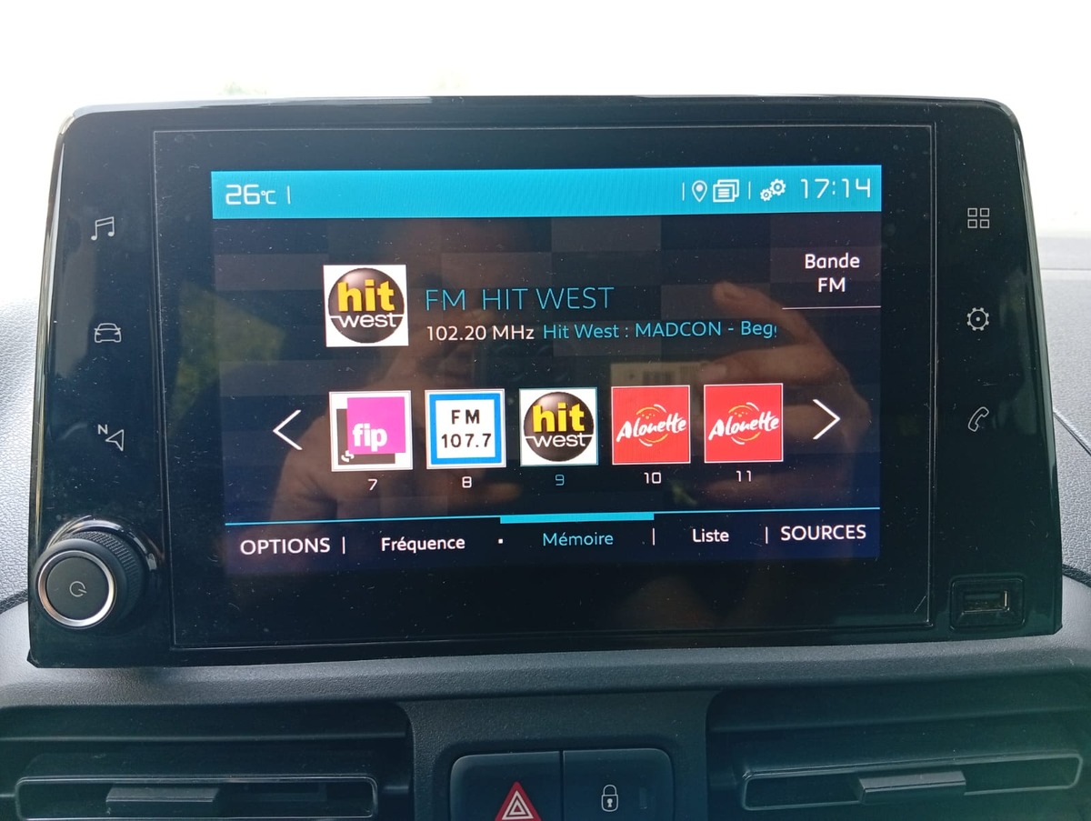 Citroën Berlingo M BlueHDi 100ch S&S Feel Pack " Première Main " et "Suivi Citroën"