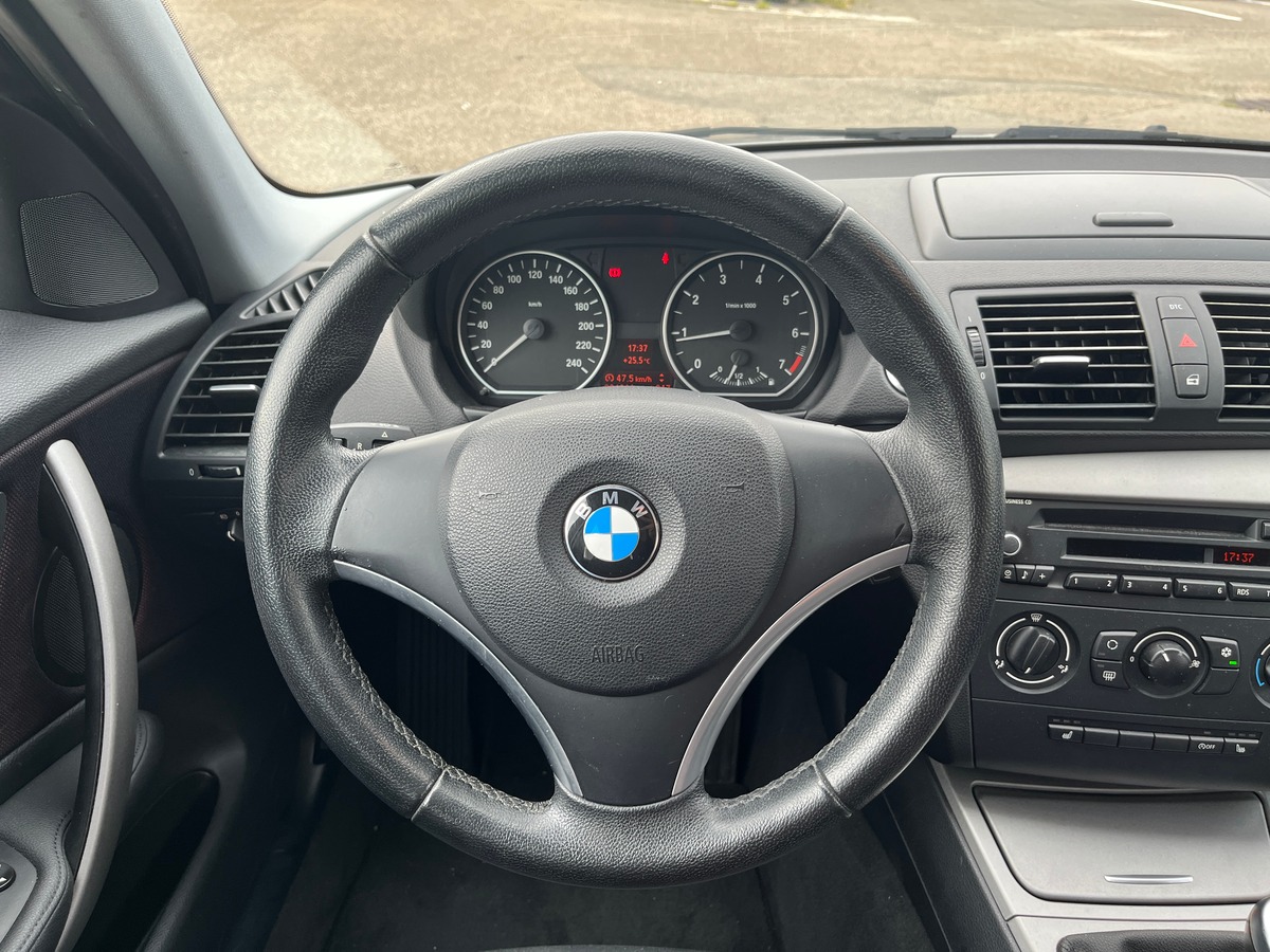 Bmw 116 I 122ch, SIEGES CHAUFFANT