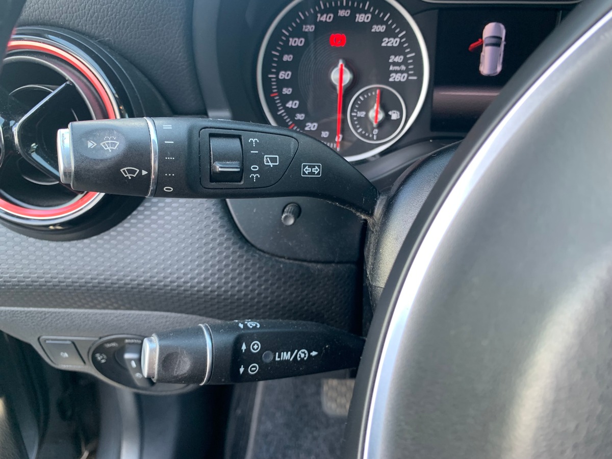Mercedes-Benz Classe A 109 ch | Business | Caméra de recul | Régulateur de vitesse | Bluetooth | GPS