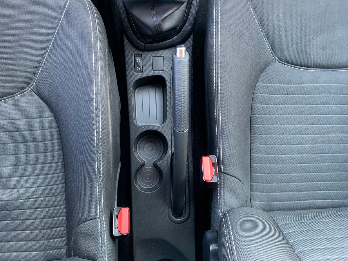 RENAULT Clio IV 75 chevaux | Limited | Caméra de recul | GPS | Bluetooth | Régulateur de vitesse