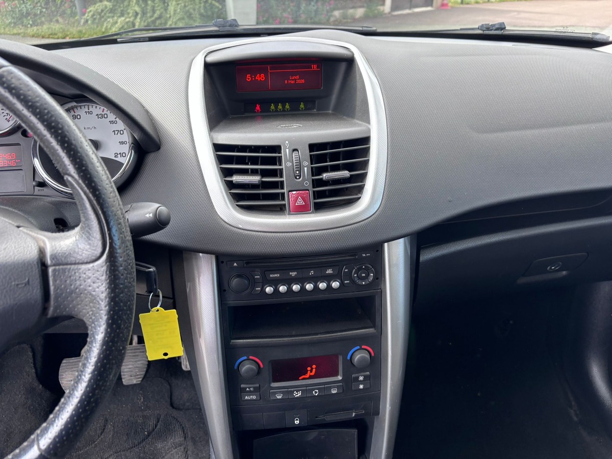 Peugeot 207 1.6 110 Sport Pack - Première main - Garantie - Distribution neuve