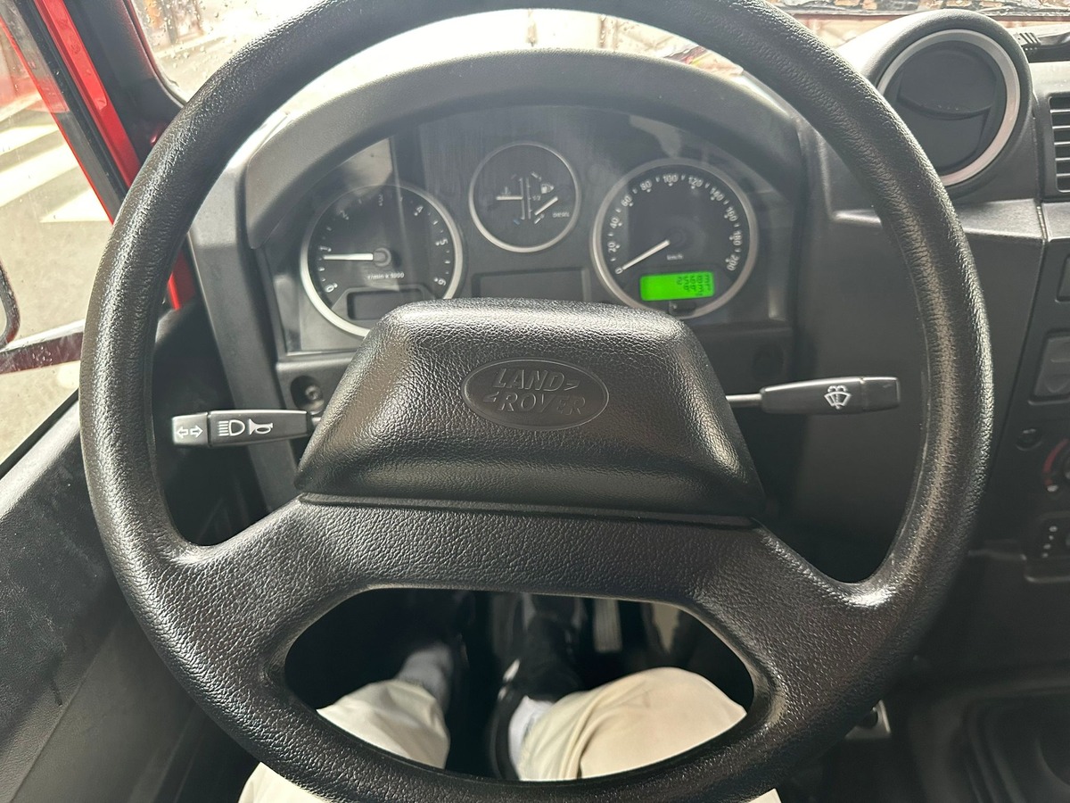 Land-Rover Defender 3 2.2 122 PICK UP MARK V
