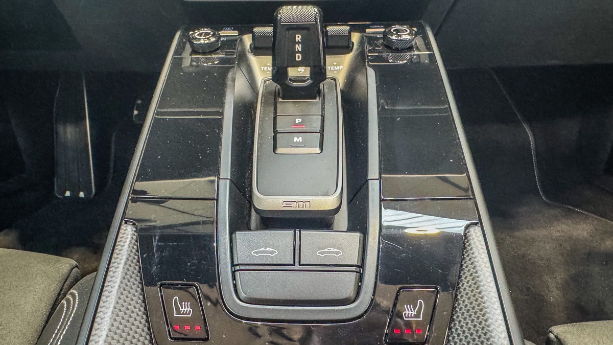 Porsche 911 992 TARGA 4 GTS