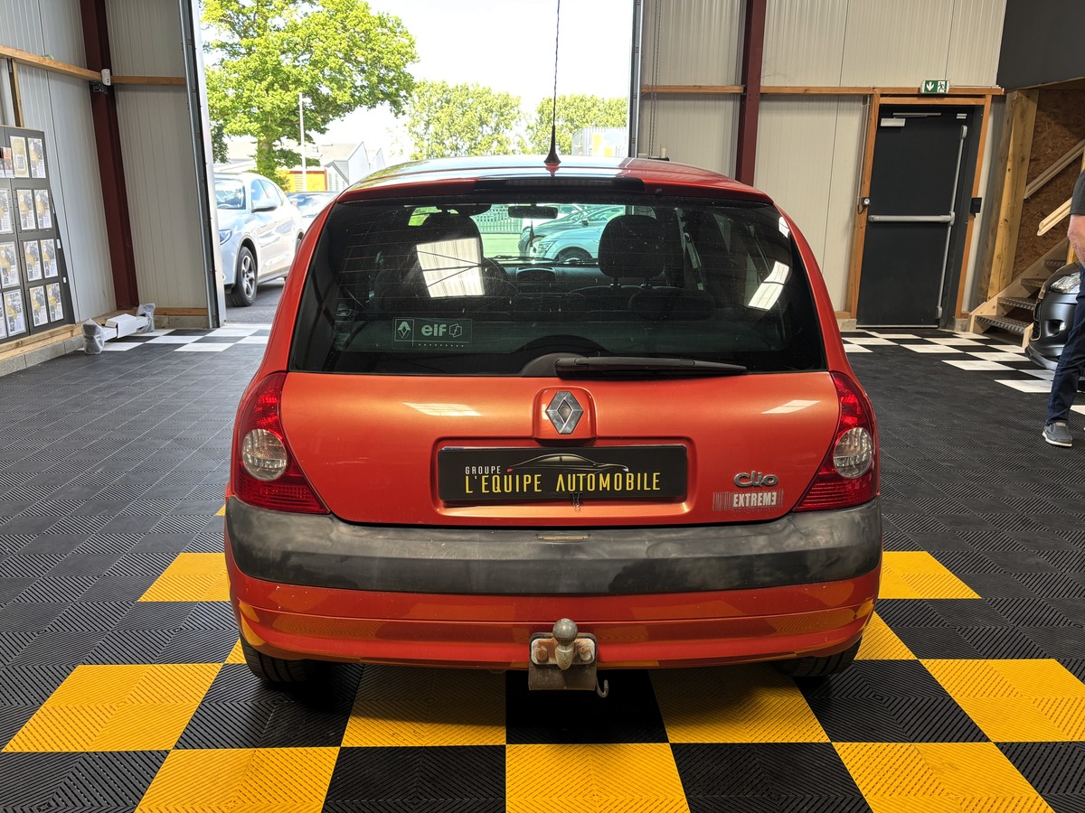 RENAULT Clio II II (2) 1.5 DCI 65 EXTREME 5P