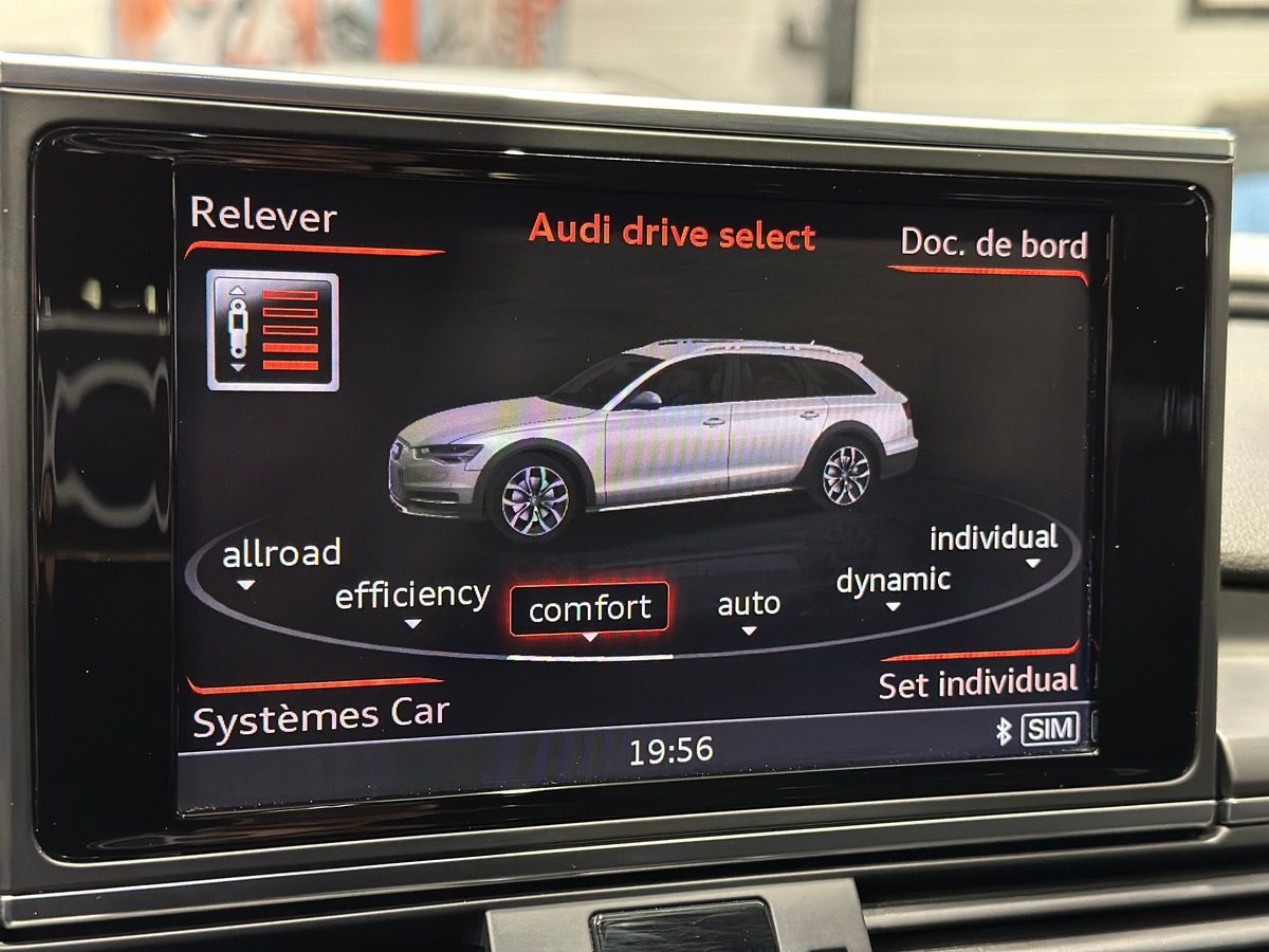 Audi A6 Allroad 3.0 V6 272 ch AVUS QUATTRO + Attelage
