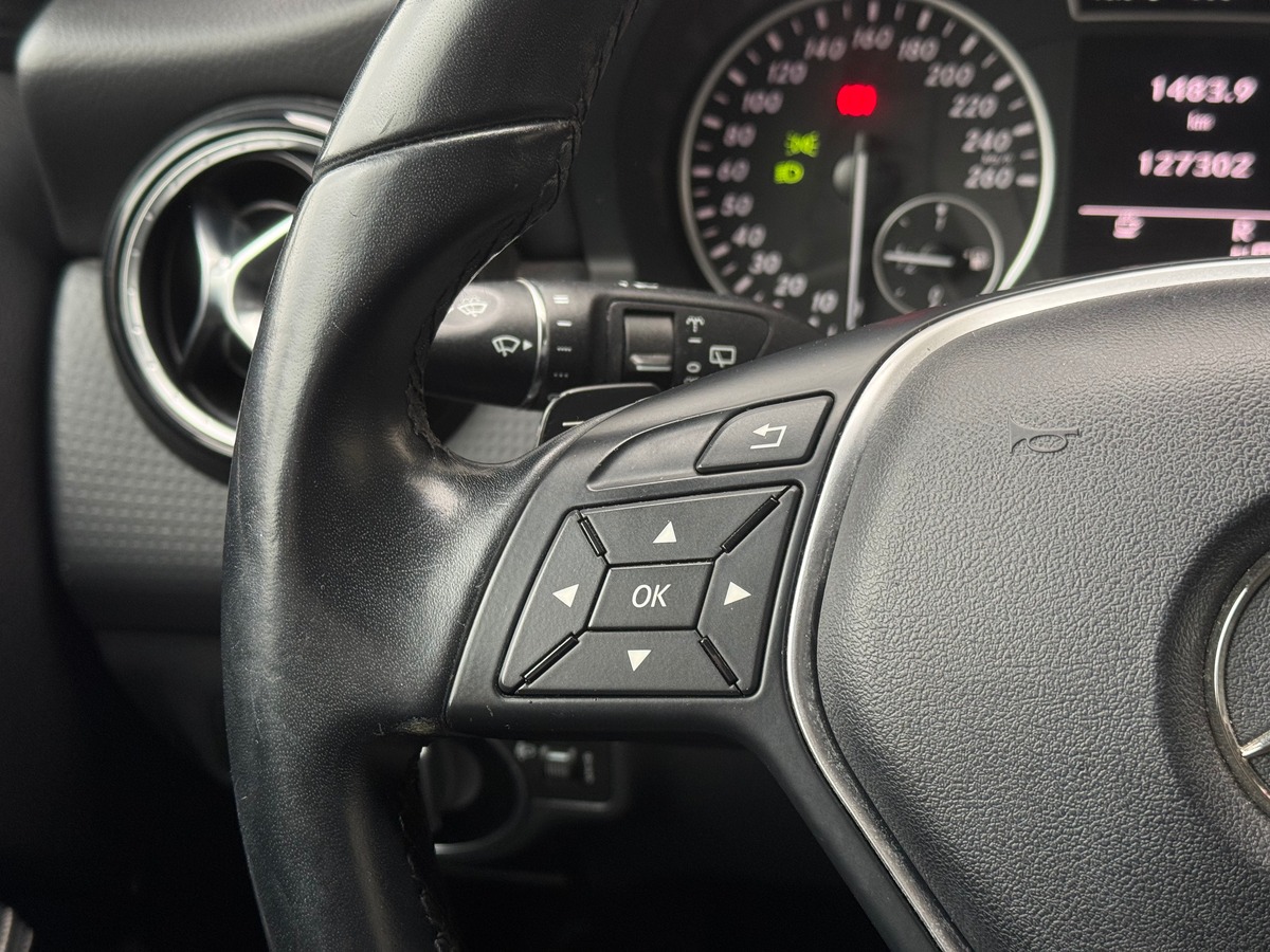 Mercedes-Benz Classe A 180 CDi Sensation 1.8 CDI 7G-DCT 109 cv (W176) - Toit Ouvrant