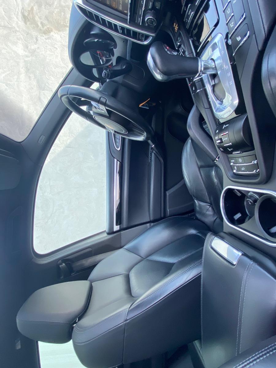 Porsche Cayenne TIPTRONIC S 245 TO/ATT 1° main