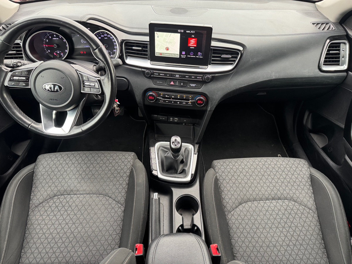 Kia Ceed 120 ch | ACTIVE | GPS | Caméra de recul | Climatisation automatique | Régulateur de vitesse
