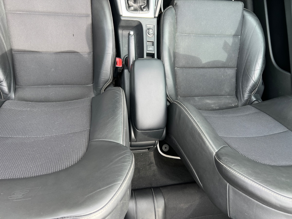 Audi A3 Cabriolet 1,6L TDI 105cv SLINE, SUIVI COMPLET, CARPLAY