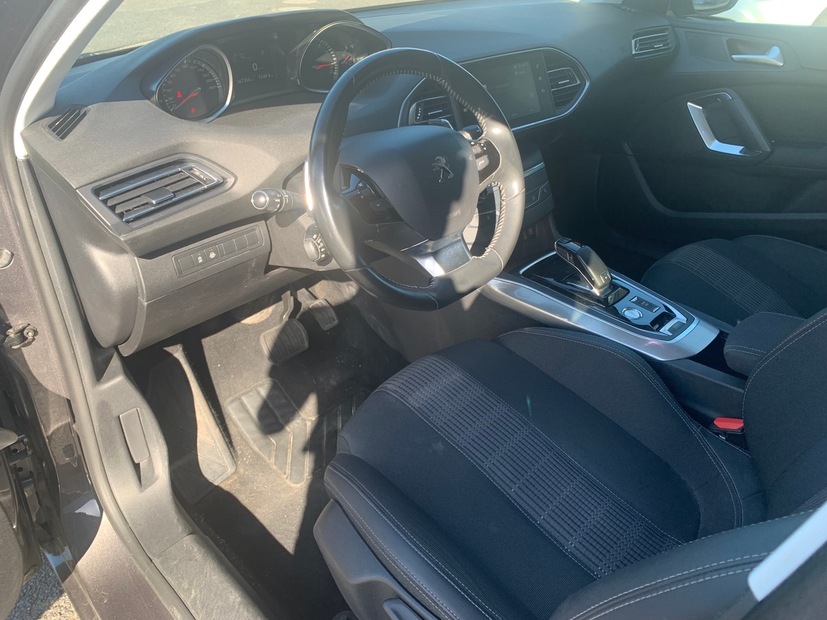 Peugeot 308 130 ch | Allure | Premiére Main | Caméra de recul | Radar avant | Régulateur de vitesse