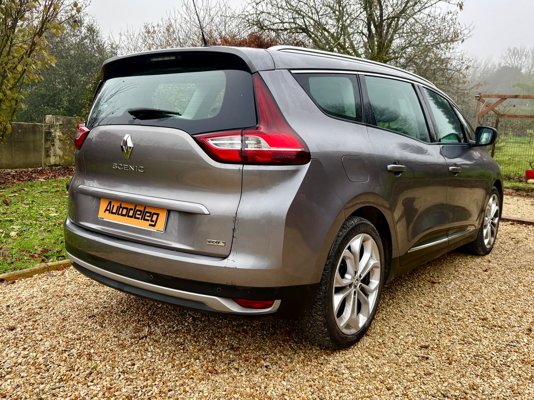RENAULT Grand Scenic dci 110 ENERGY 7places