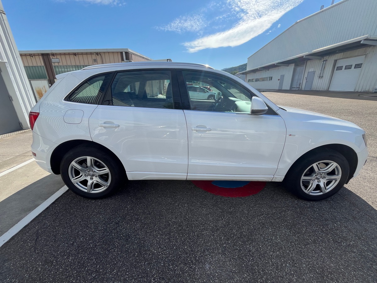 Audi AUDI Q5 V6 3.0 TDI QUATTRO Sline 239ch, ATTELAGE, REGULATEUR, LIMITEUR
