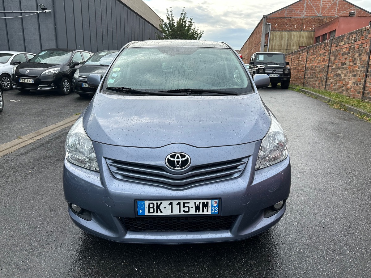 Toyota Verso 2.0 D-4D 126 CV édition 4XCARTE 