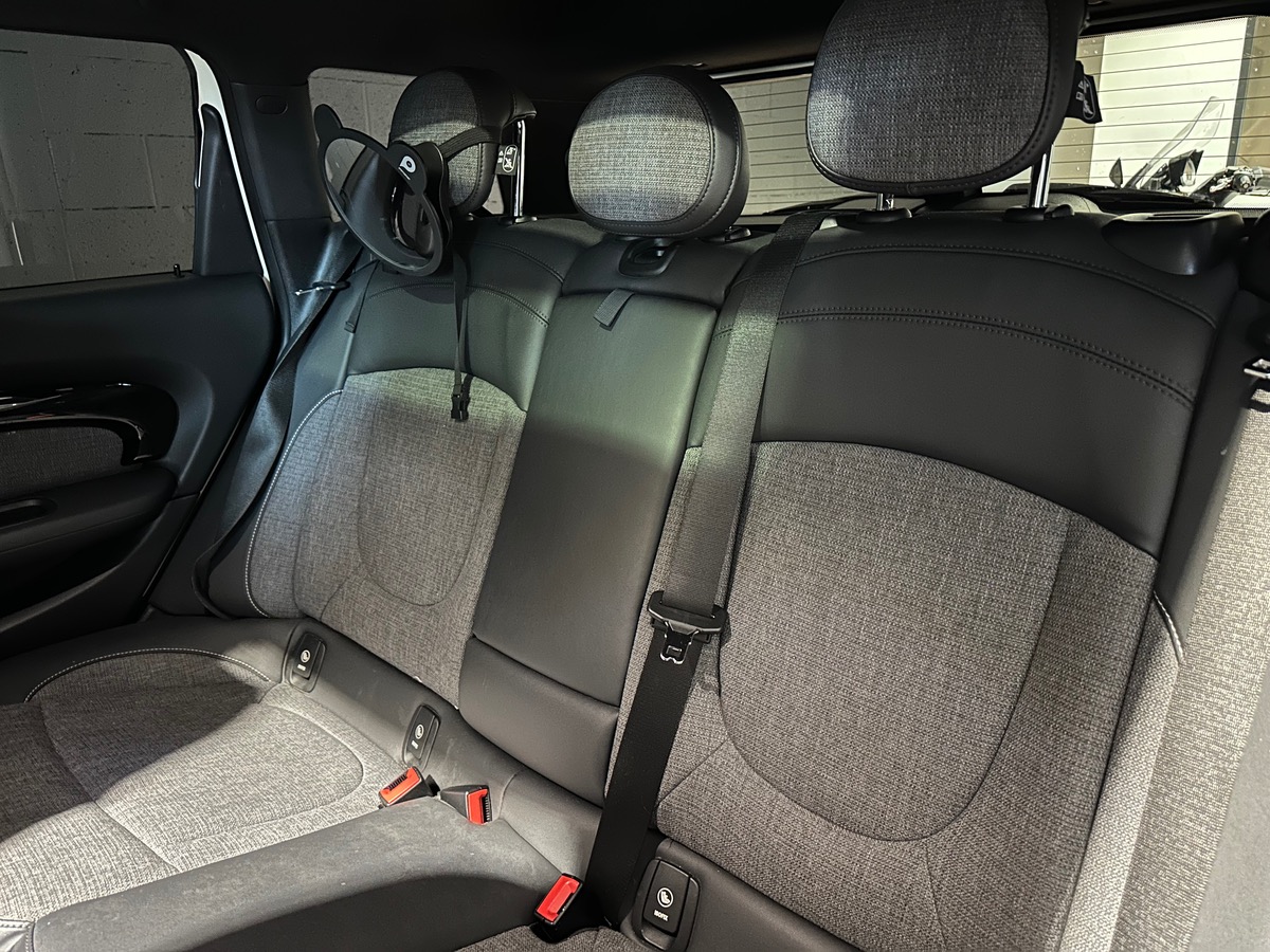 Mini Mini 3 (F54) Clubman Cooper 1.5 i 12V 136 cv ***** Entretien Mini *******